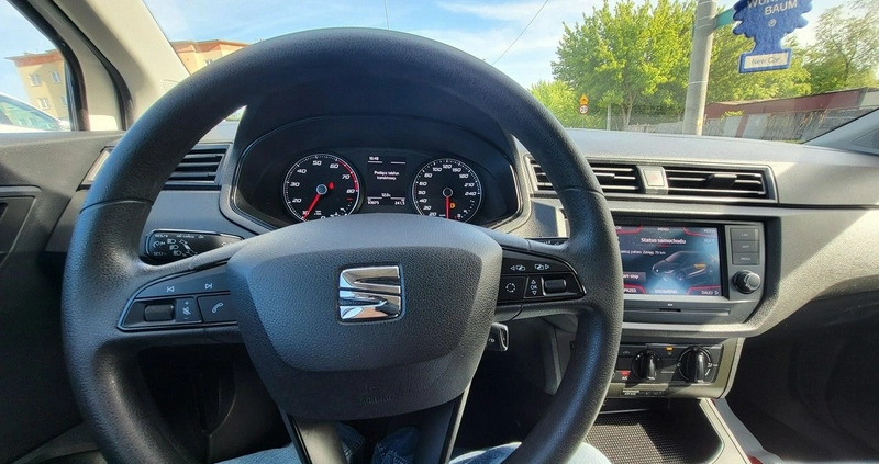 Seat Ibiza cena 39024 przebieg: 93000, rok produkcji 2019 z Bełchatów małe 211